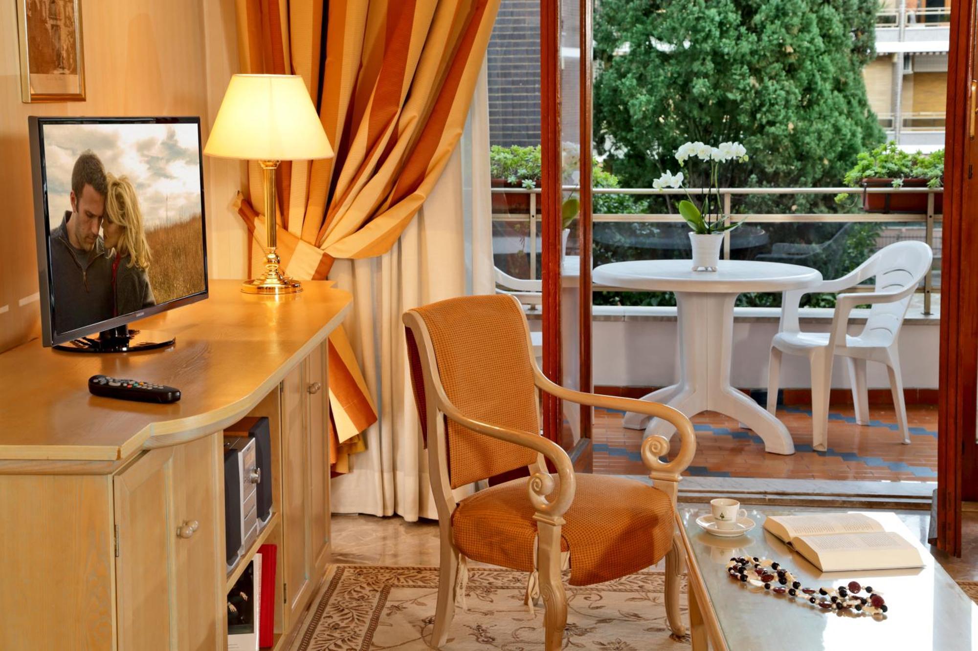 Large Family Apartment E8 روما المظهر الخارجي الصورة